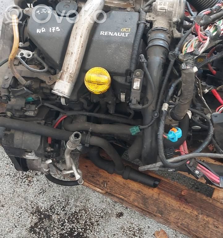 Megane III Megane  237100121R