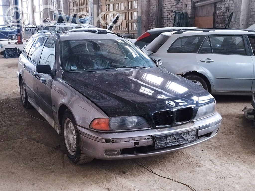 5 E39 Series 5  52108176553