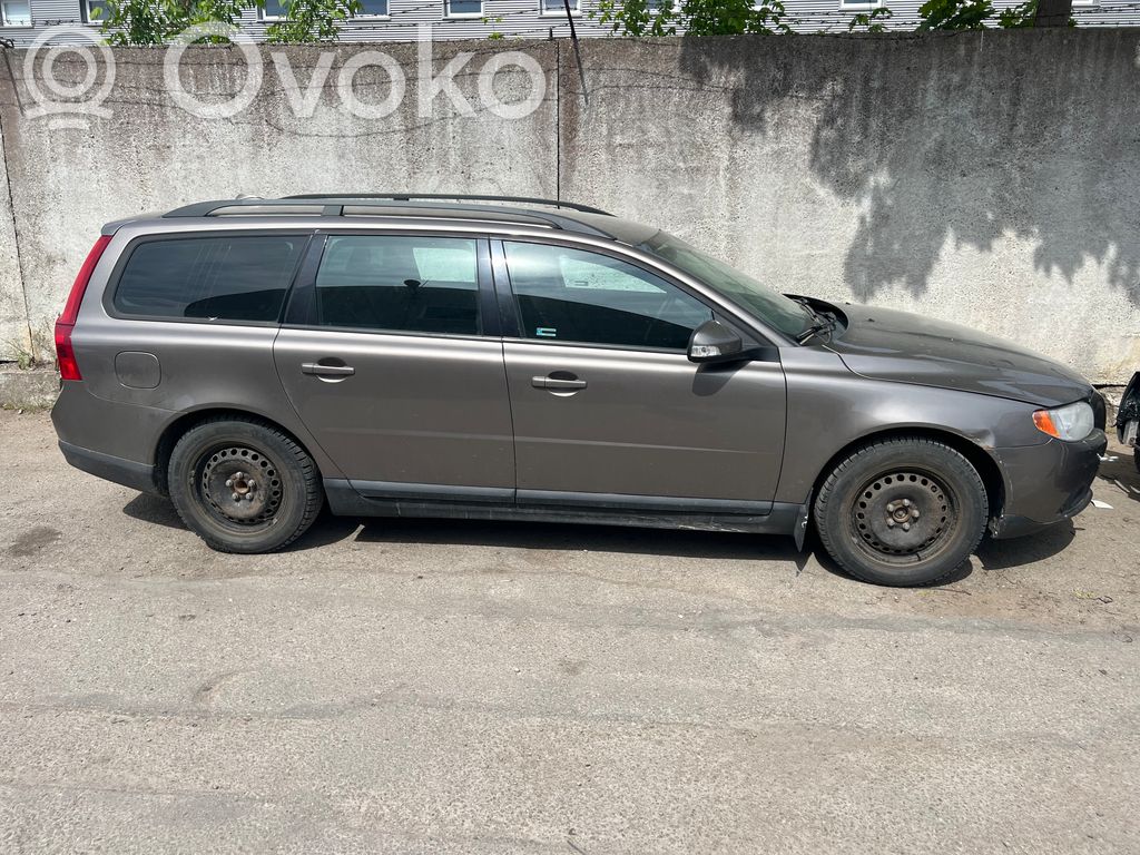 V70 S70, V70, V70 XC  6G912B195MC
