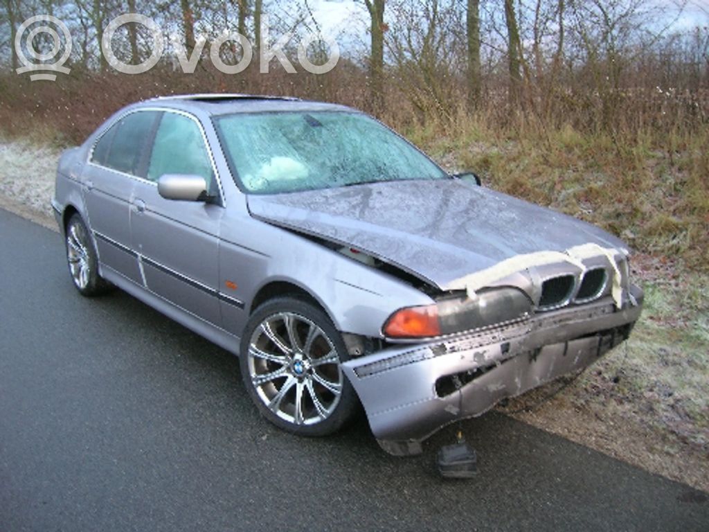 5 E39 Series 5  65126958578