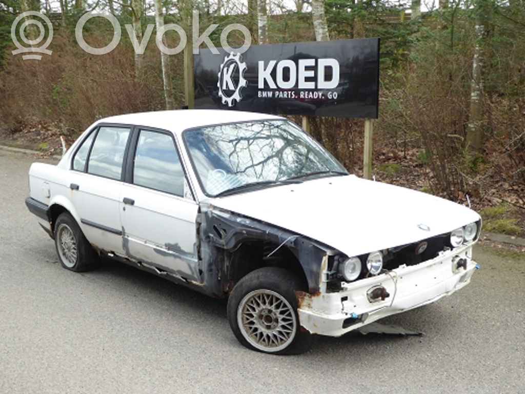3 E30 Series 3  63131380961