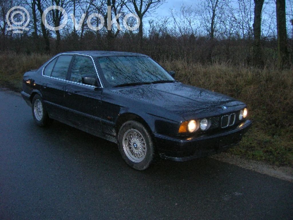 5 E34 Series 5  61351388614