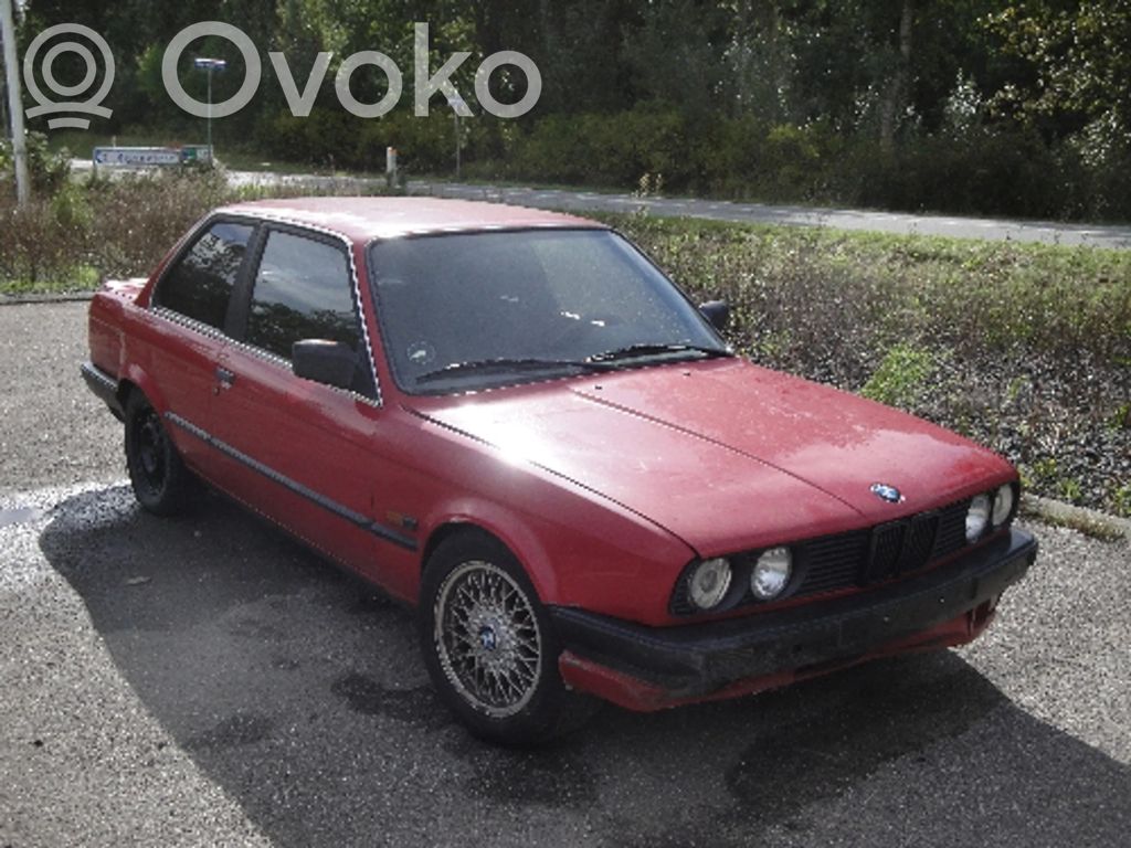 3 E30 Series 3  62141380637