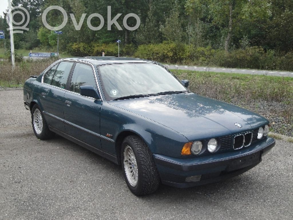 5 E34 Series 5  63121391334
