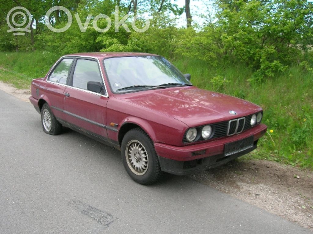 3 E30 Series 3  11521719040