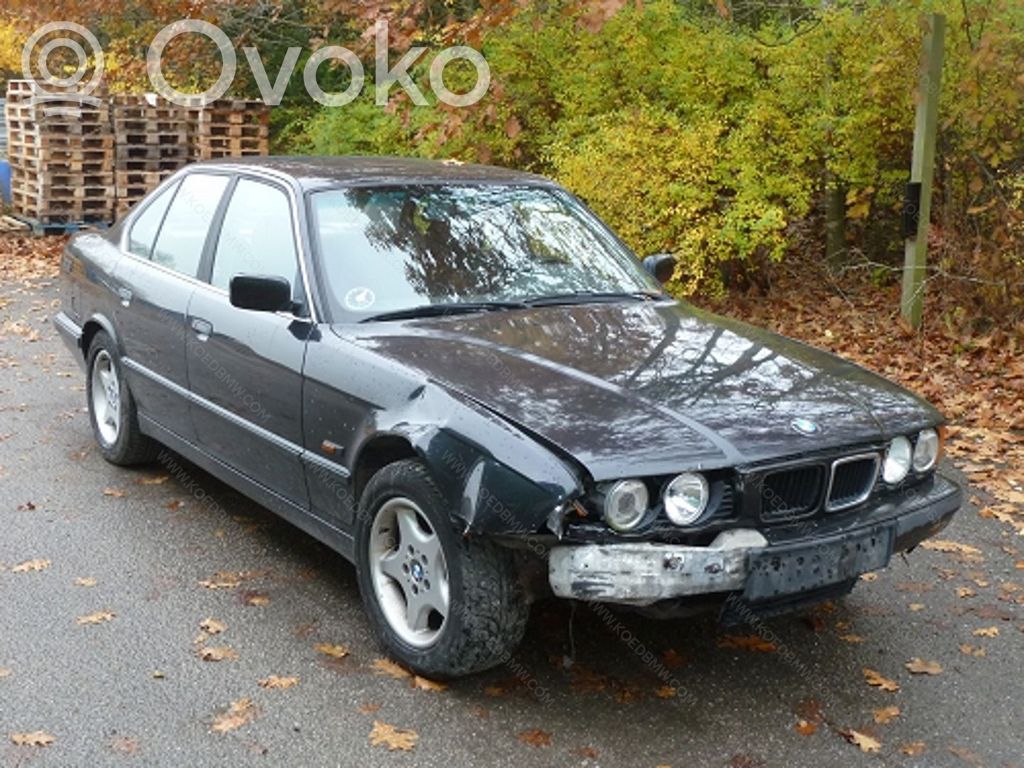 5 E34 Series 5  11521719040