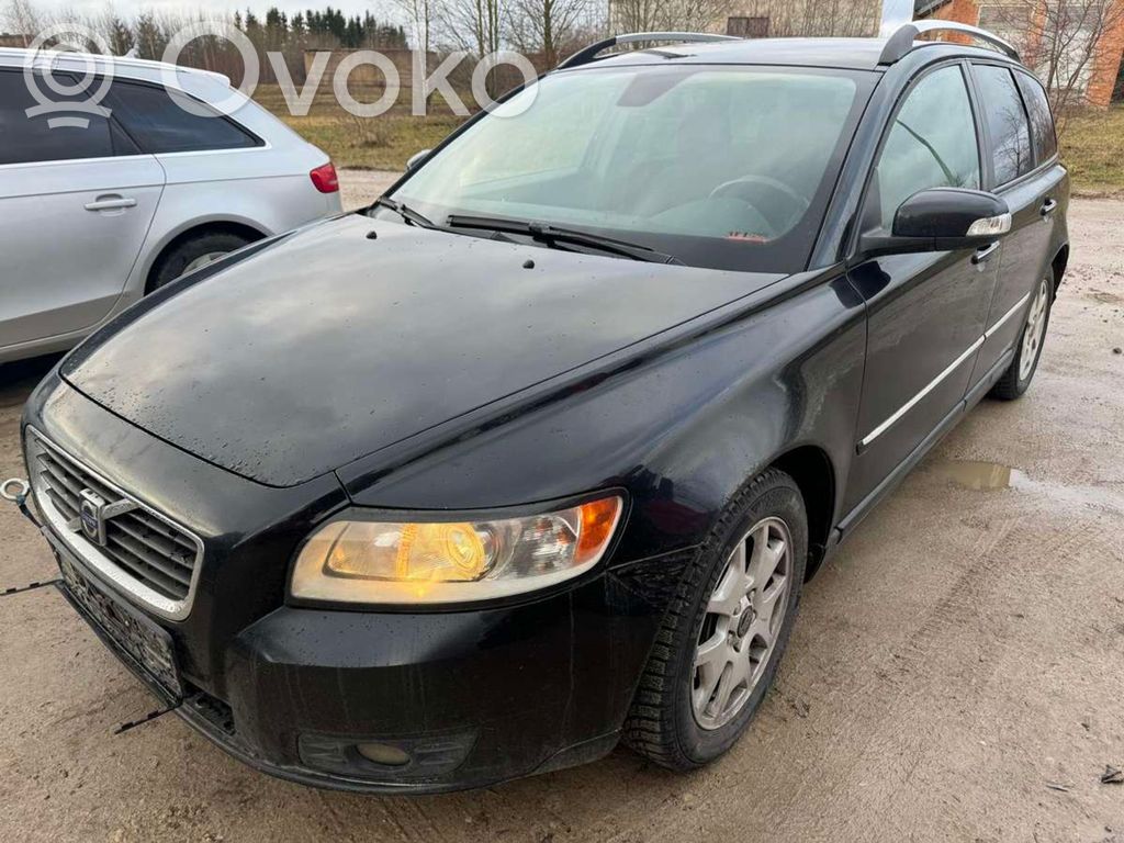 V50 V50  30793901