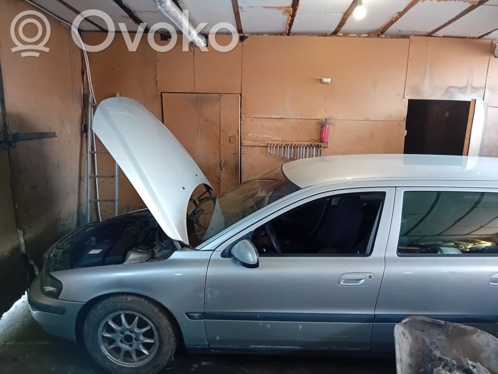 V70 S70, V70, V70 XC  P09480761
