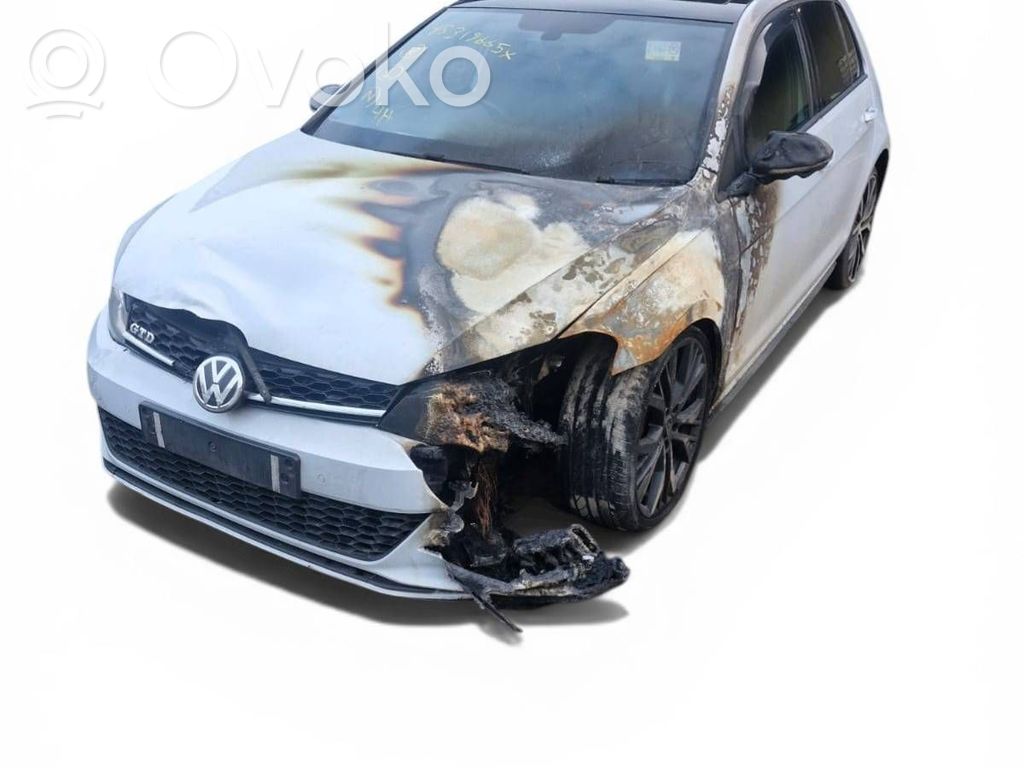 Golf VII Golf  04L903021D
