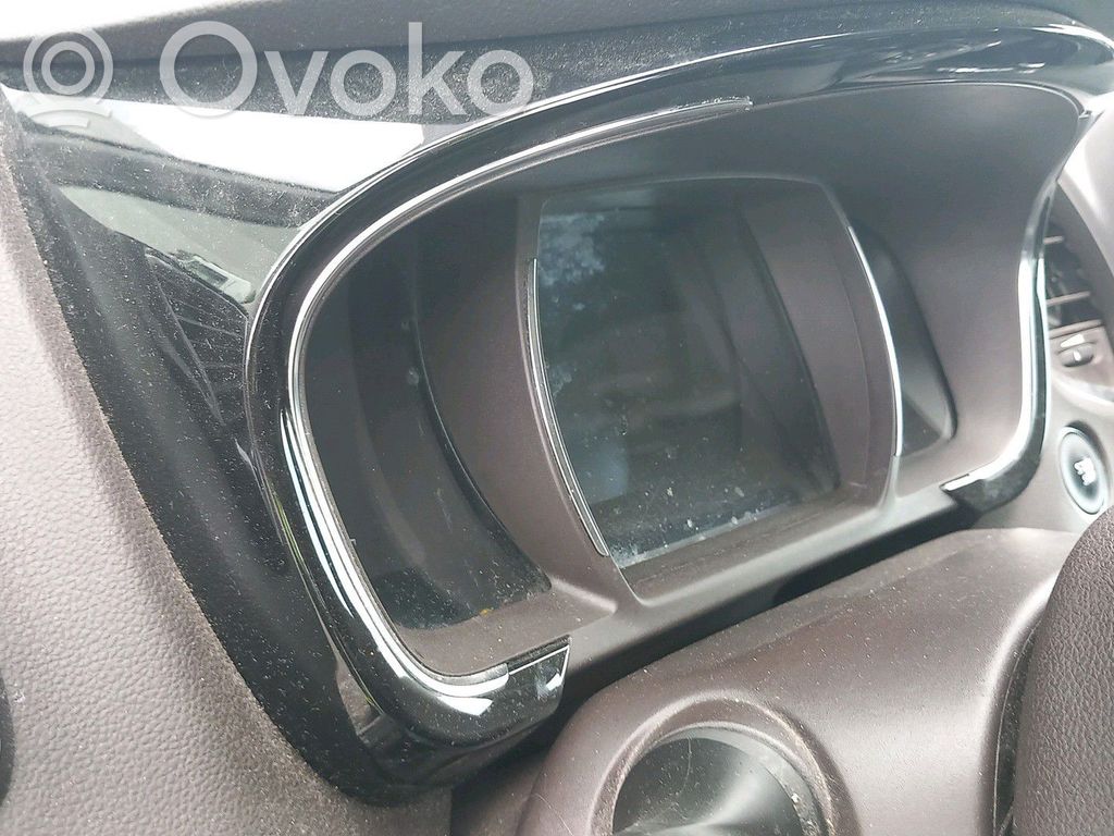Espace V (RFC) Espace  821019868R