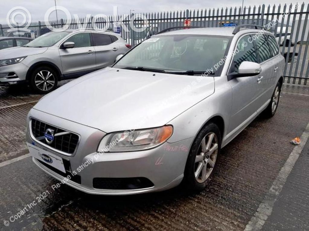 V70 S70, V70, V70 XC  8697576