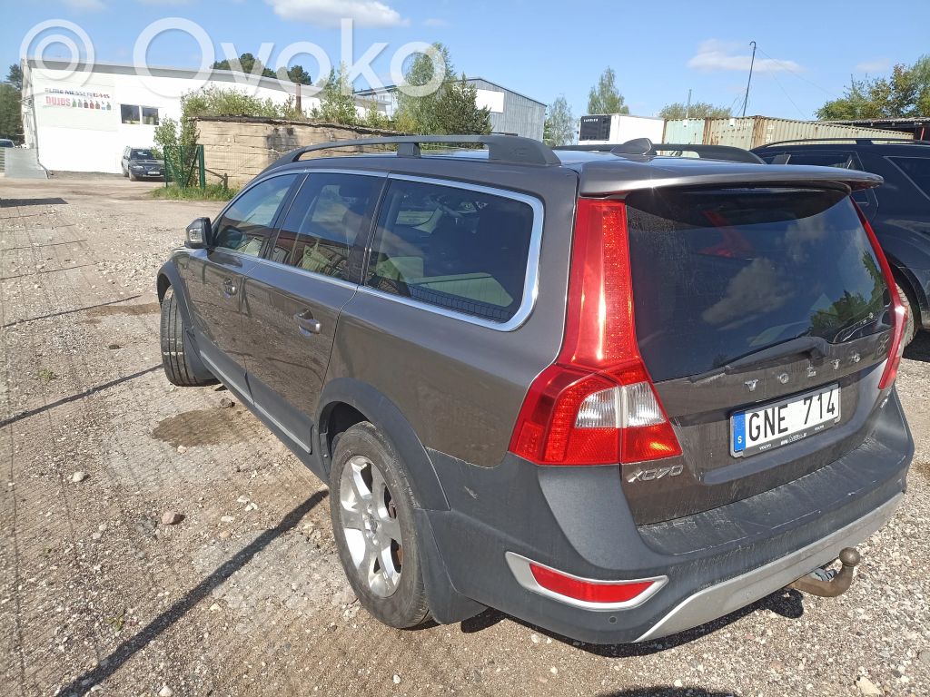 XC70 XC70  30782440