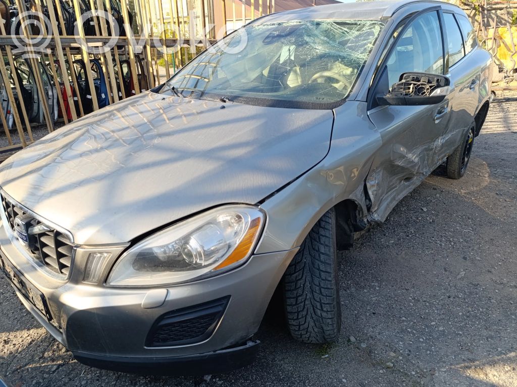XC60 XC60  7G9N18801AA