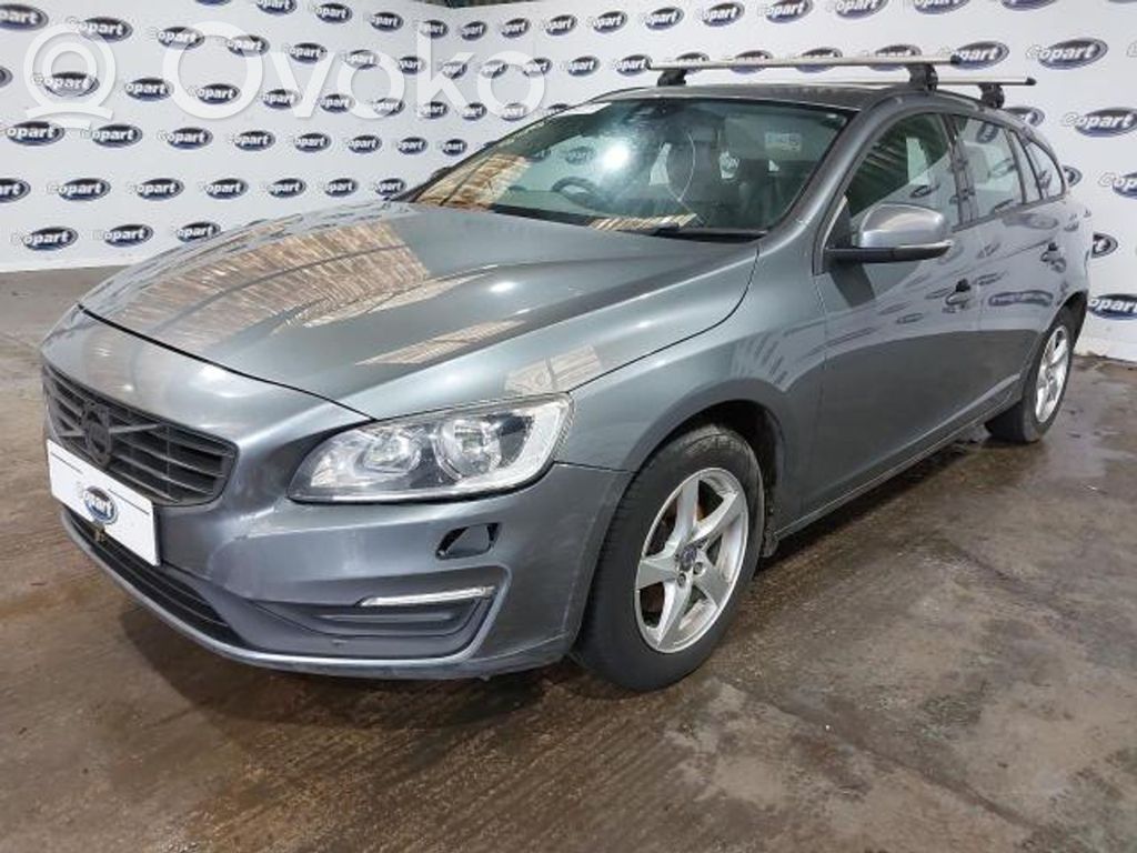 V60 V60, V60 Cross Country  31412969