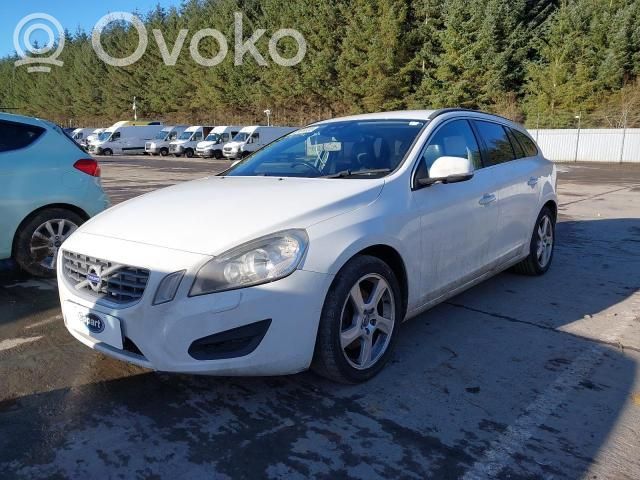 V60 V60, V60 Cross Country