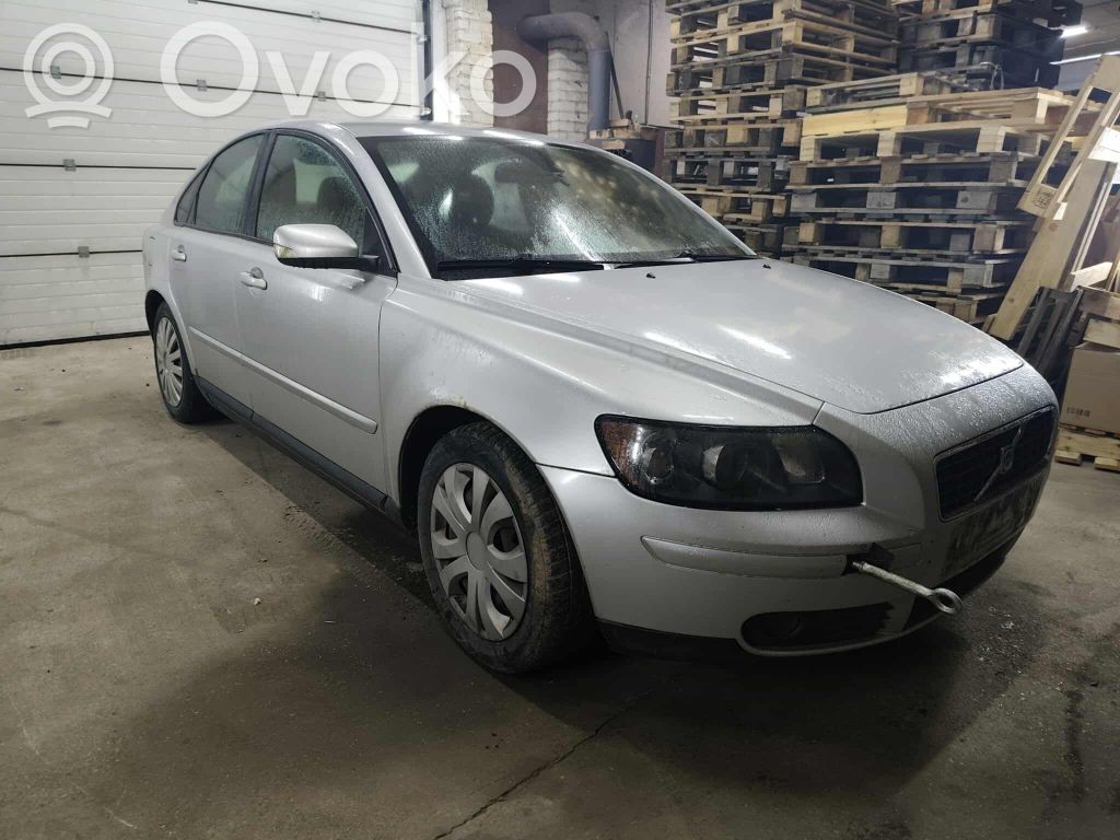 S40 S40, V40  30698637