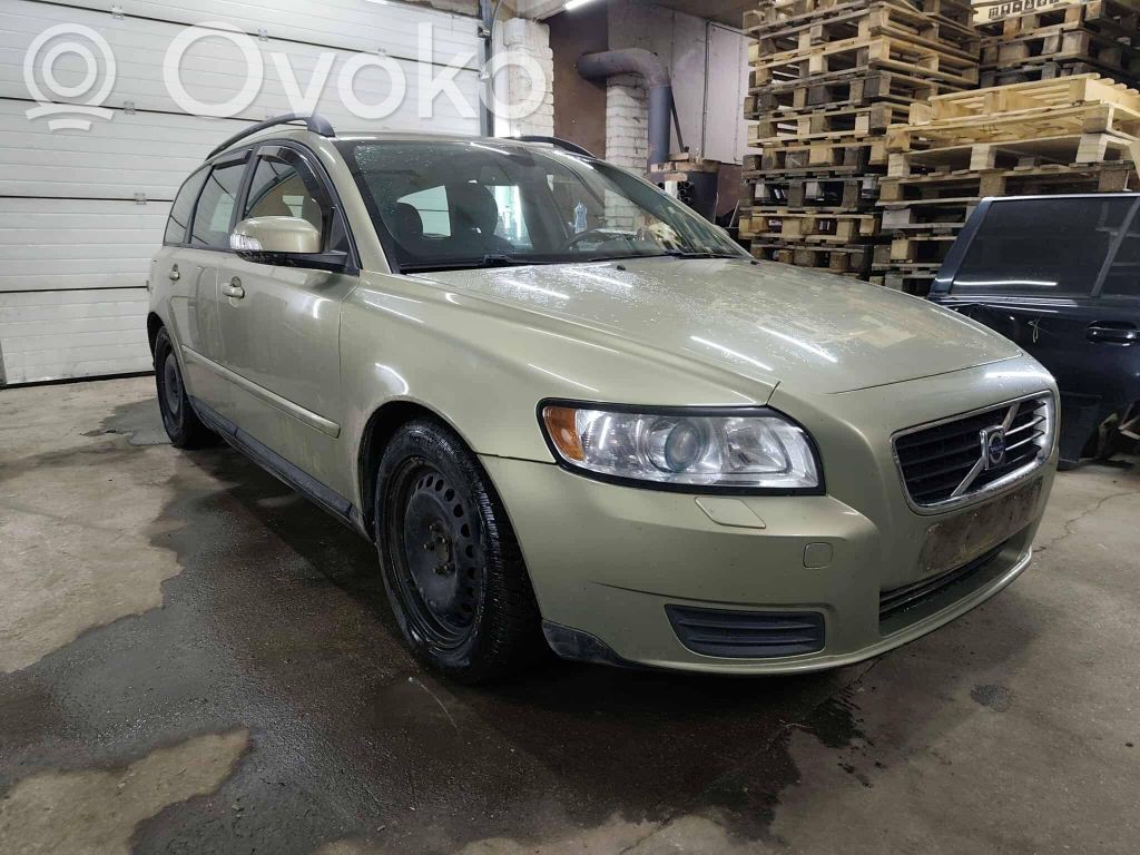 V50 V50  30721605