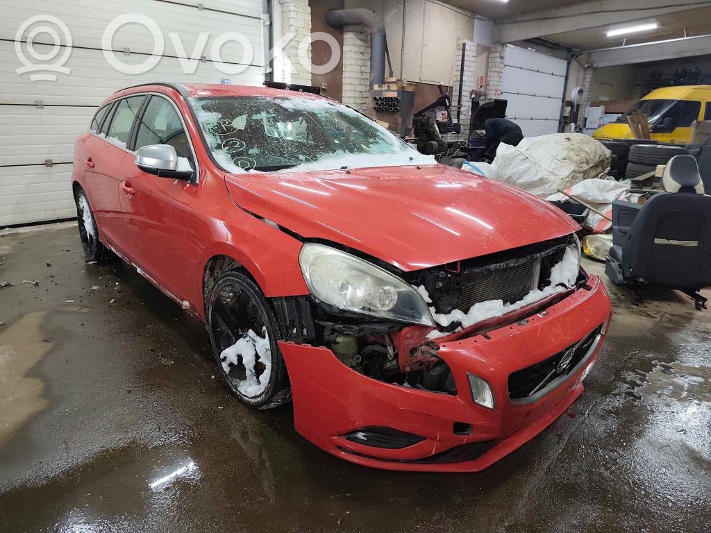V60 V60, V60 Cross Country