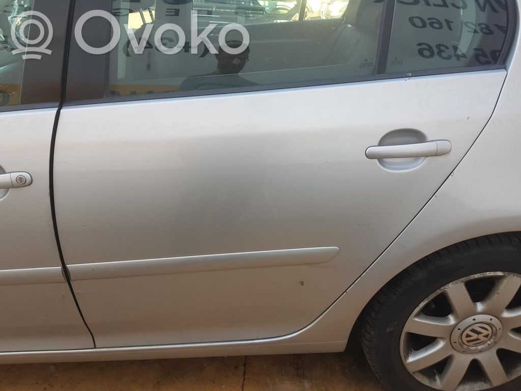 Golf V Golf  1K6833302AA