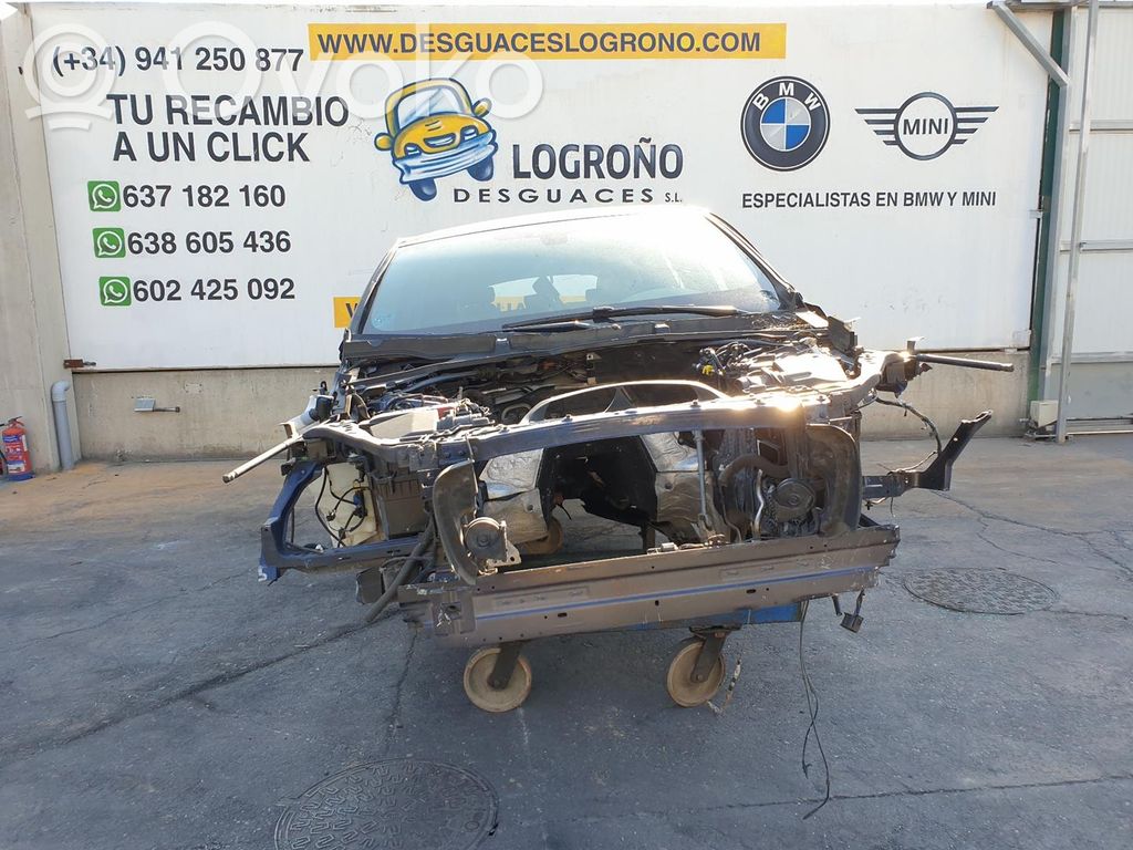 F-Pace F-Pace  C2D23644