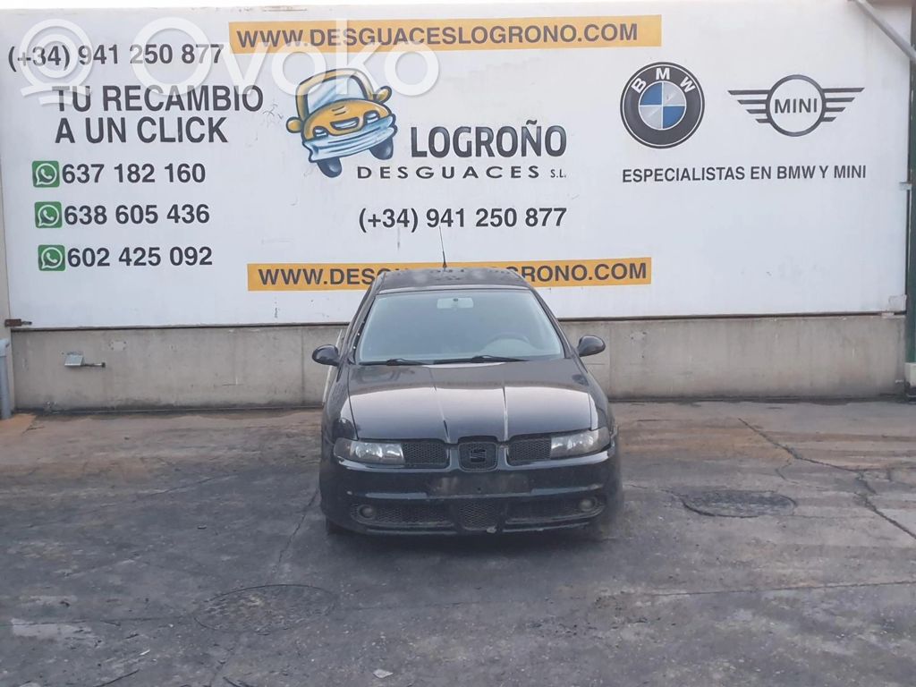 Leon (1M) Leon  1M0941702B
