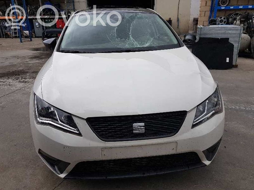 Leon (5F) Leon  5Q0512013ES