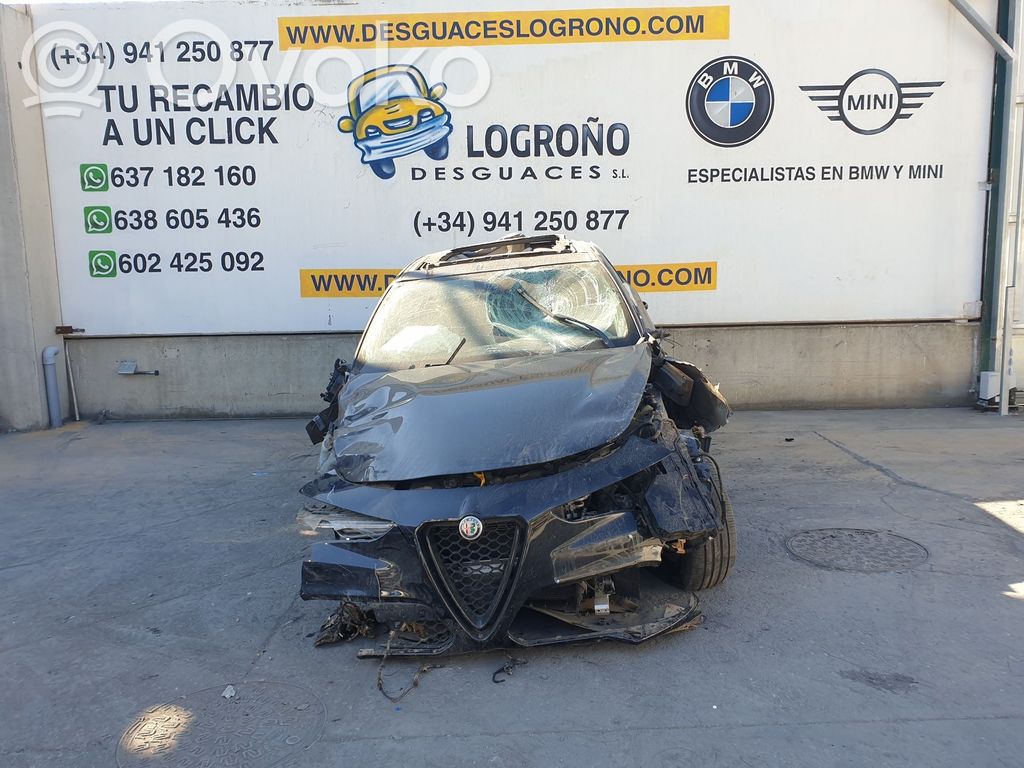 Stelvio Stelvio  E05497102