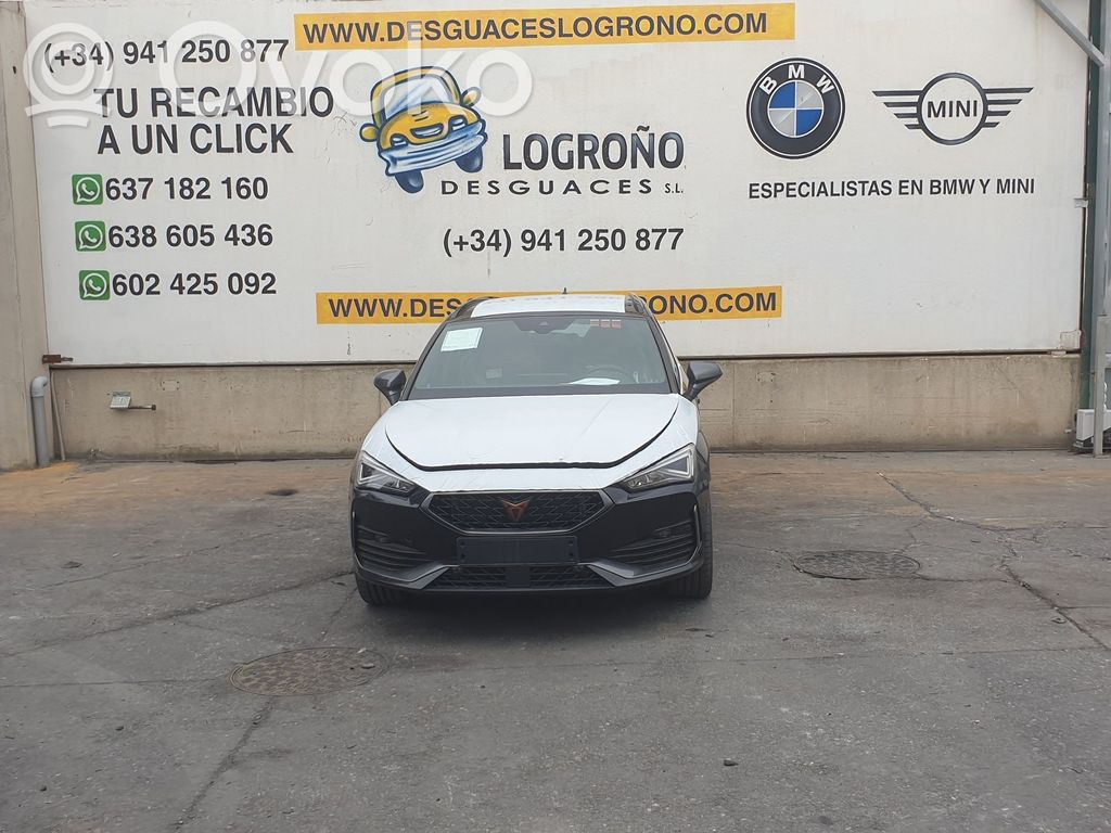 Leon Leon  5TA839015Q