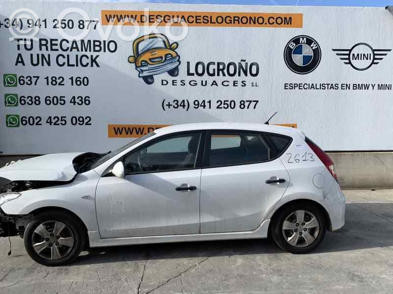 i30 i30  E6B