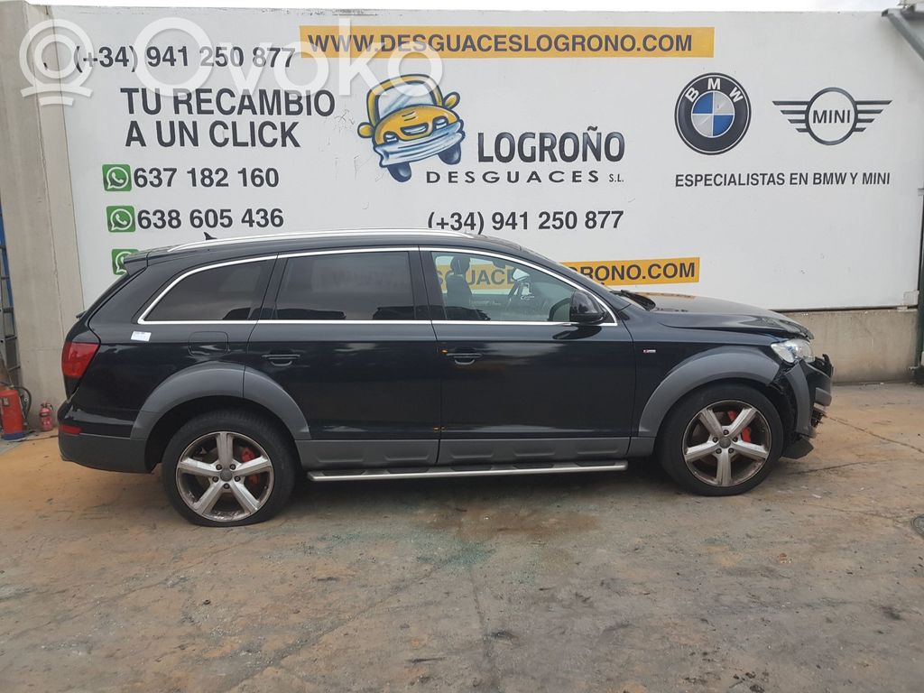 Q7 4L Q7  7L6820017B