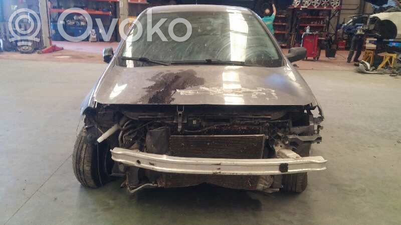 Megane II Megane  8200334419