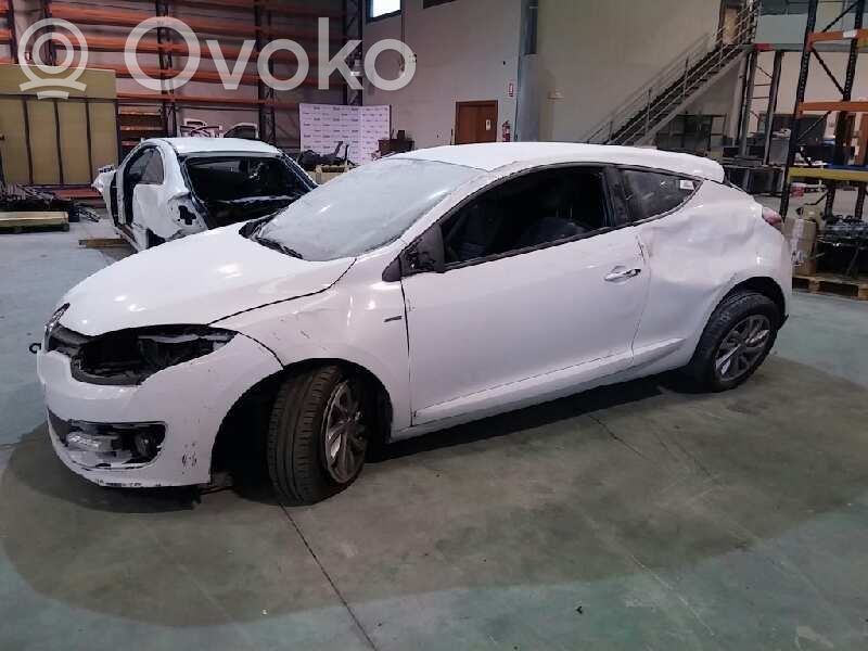 Megane III Megane  8201657108