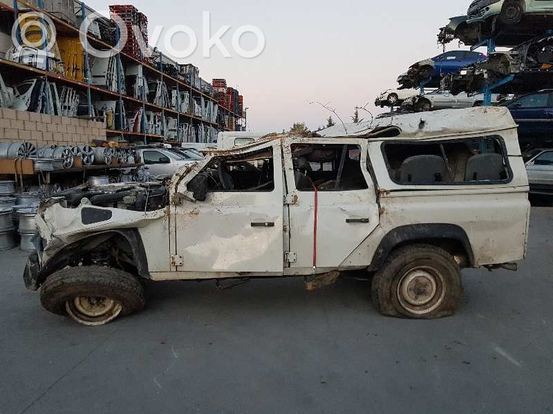 Defender Defender  AMR2348