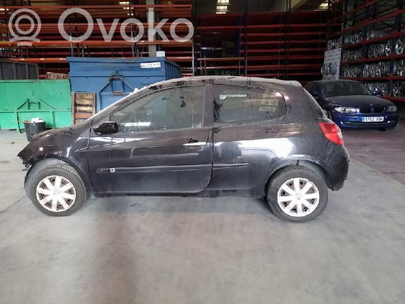 Clio III Clio  8200311486