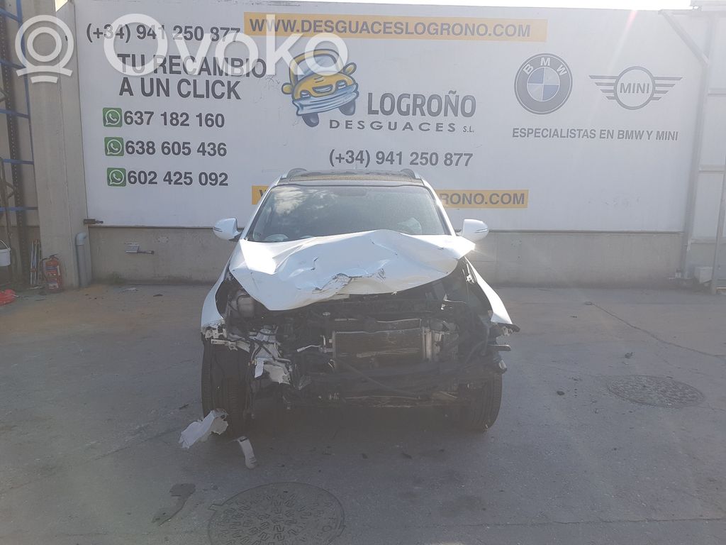 Sportage Sportage  770033W000