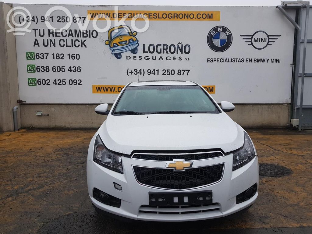 Cruze Cruze  95137776