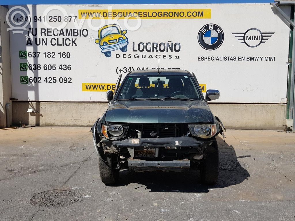 L200 L200, L300, L400 Space Gear  4010A013