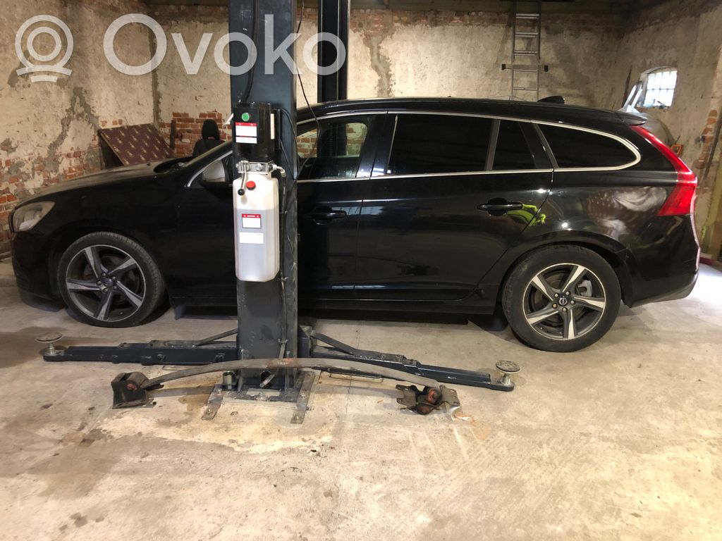 V60 V60, V60 Cross Country