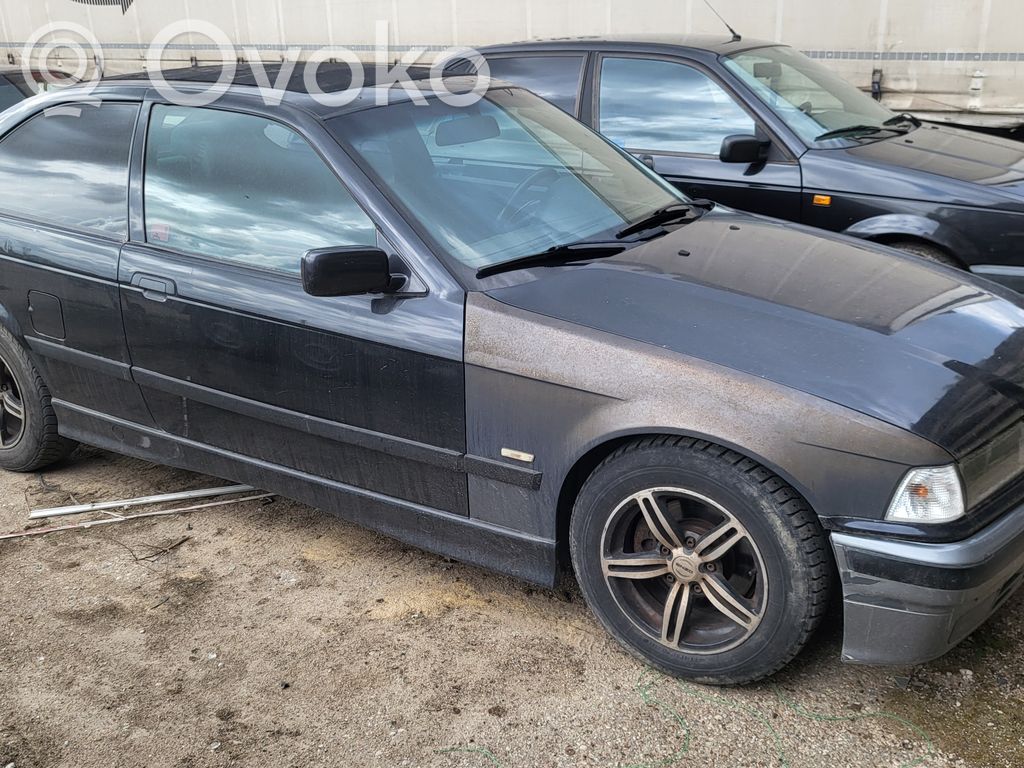 3 E36 Series 3  2244977