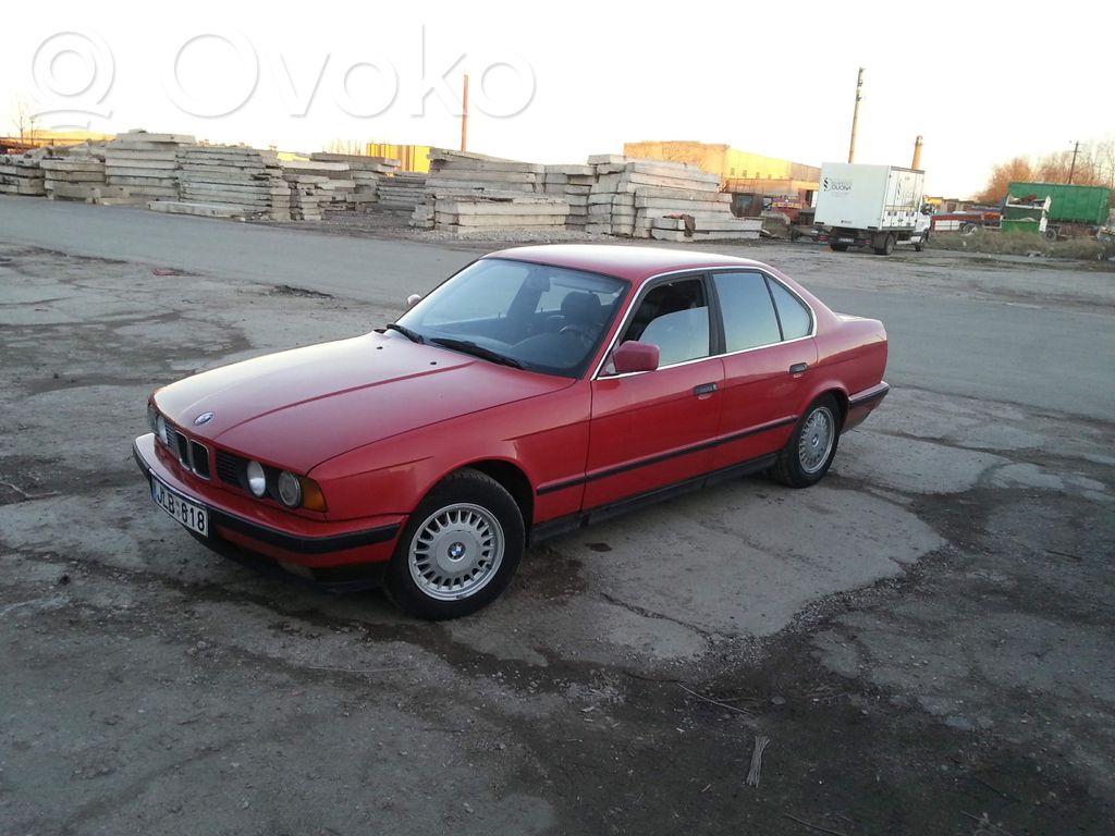 5 E34 Series 5  81814569