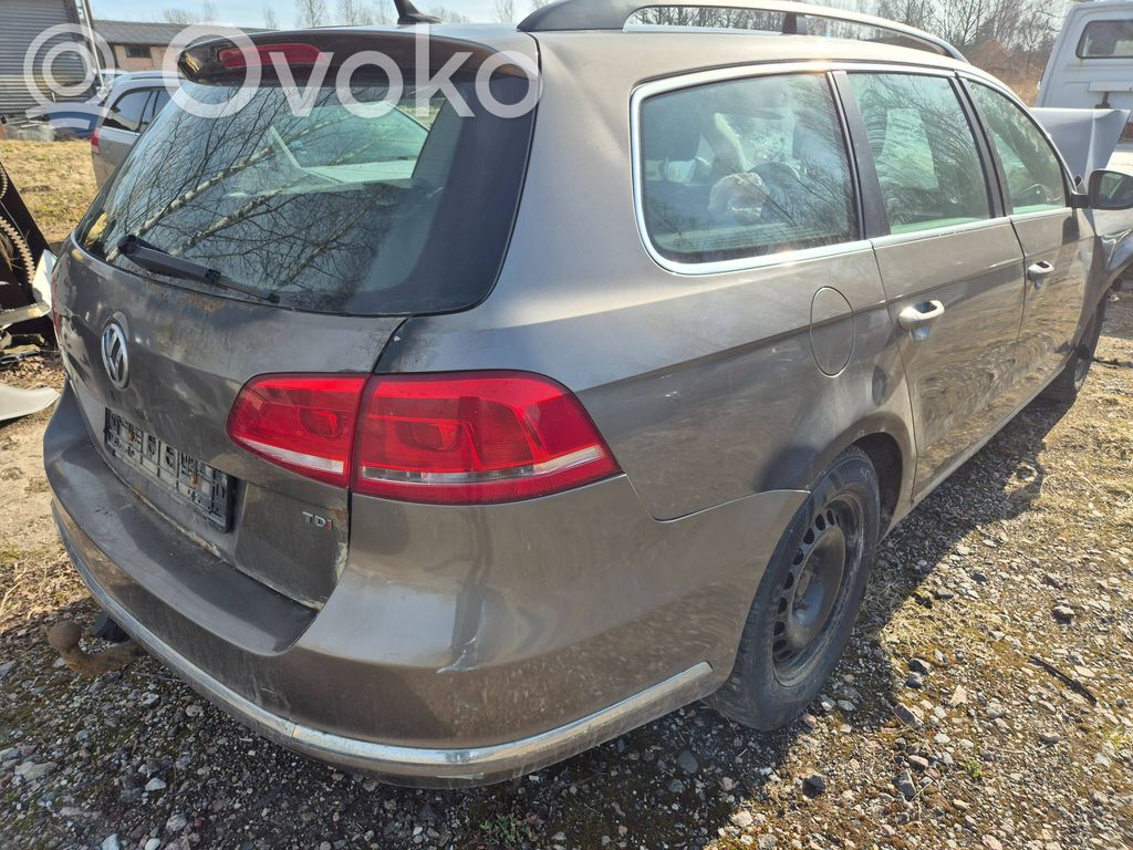 PASSAT B7 Passat  4B0971834