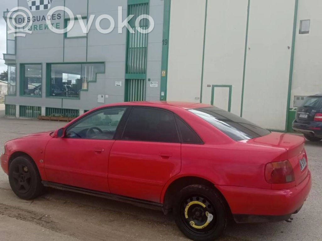 A4 S4 B5 8D A4, S4  ROJO