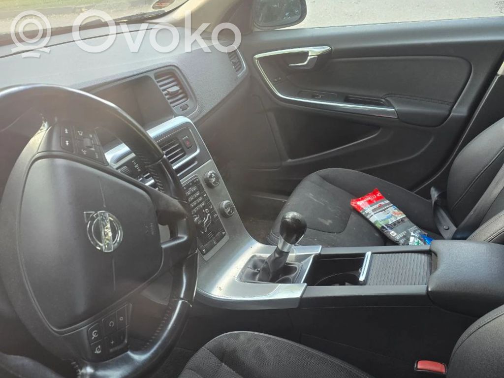 V60 V60, V60 Cross Country  31337182