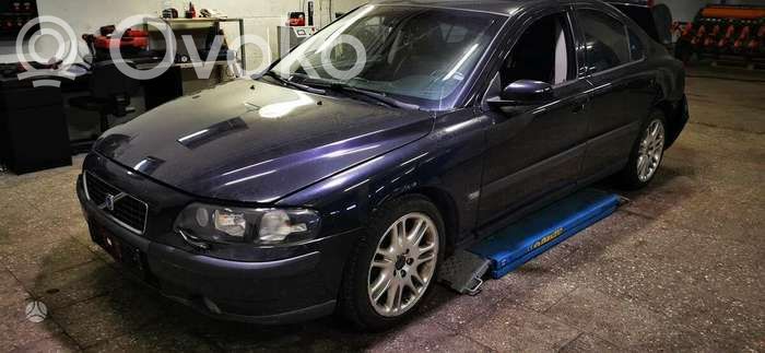 S60 S60  30637733