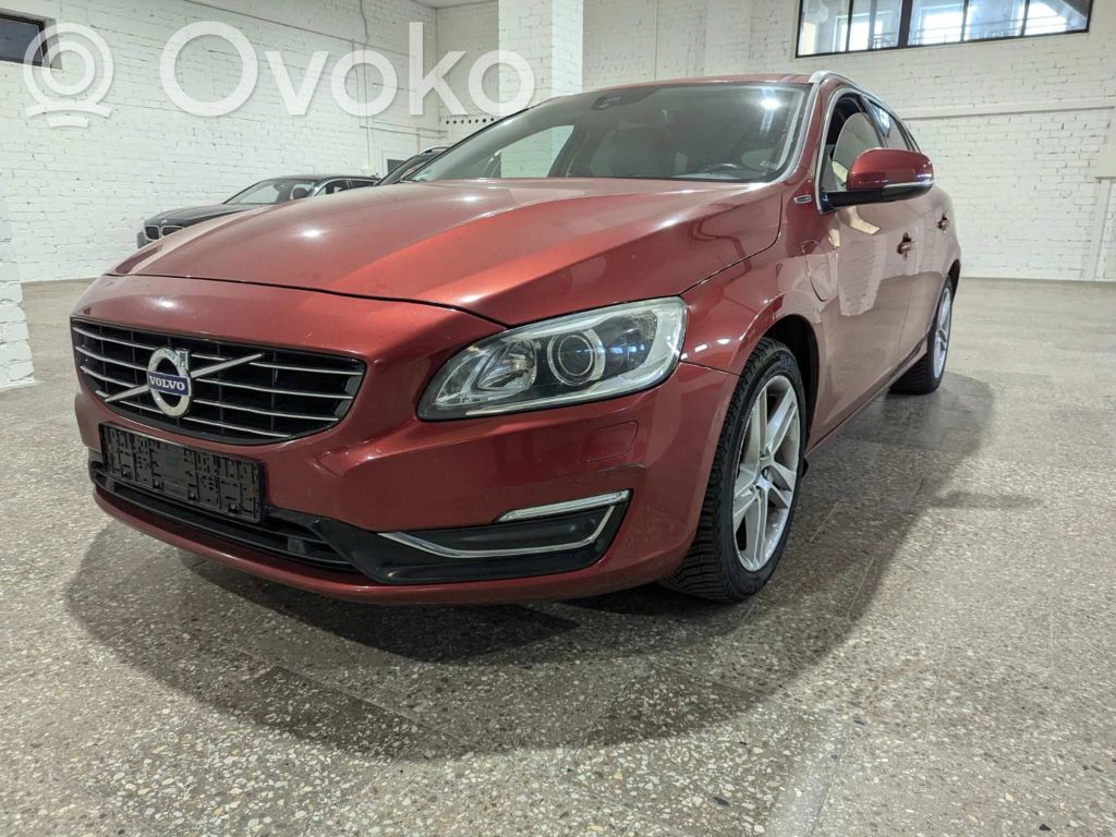 V60 V60, V60 Cross Country  31262935