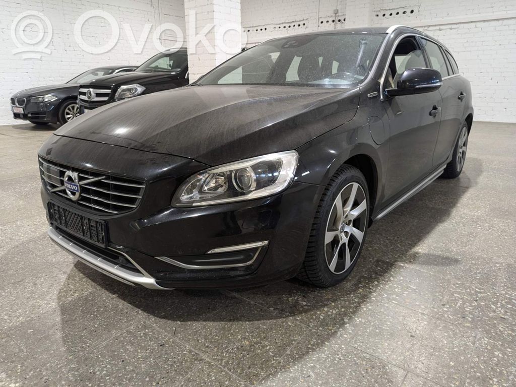 V60 V60, V60 Cross Country  31394783