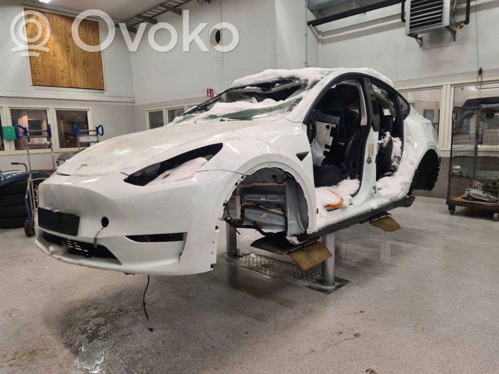 Model Y Tesla Model Y