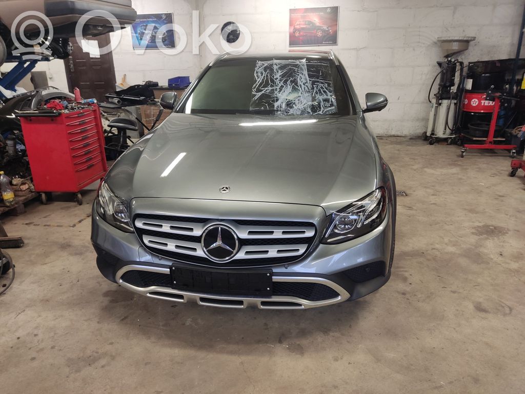 E W213 E-class, AMG (W124, W210, W211, W212, W213, C207, W238)  A2135015301