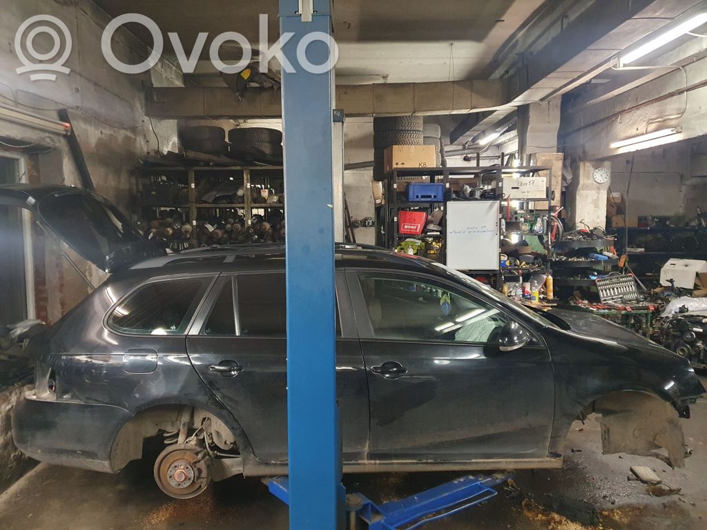Golf V Golf  036906262