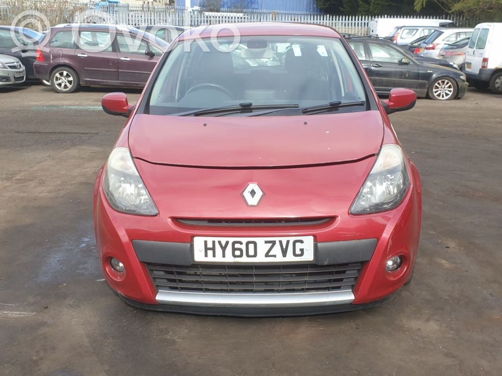 Clio III Clio  8200468372